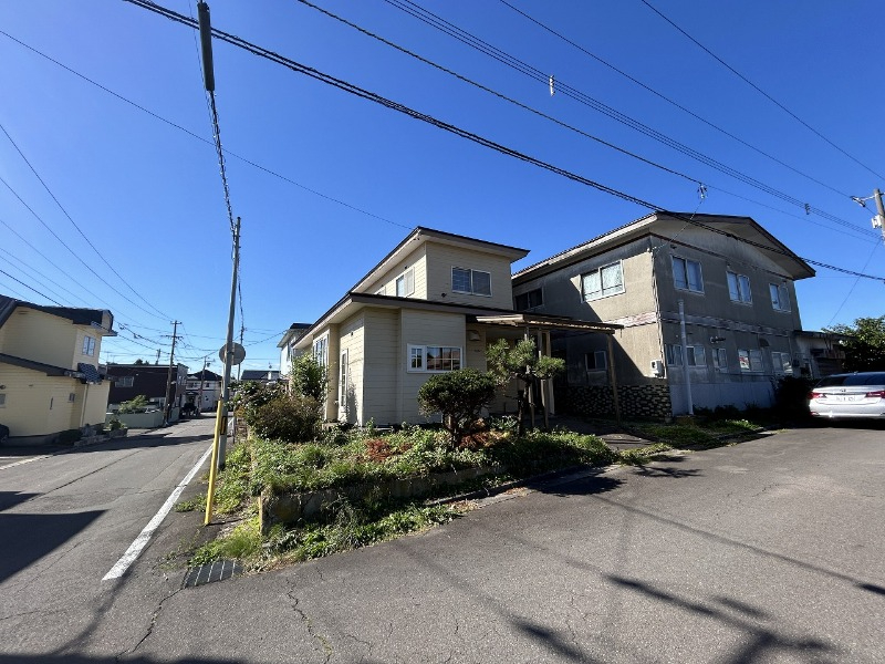 人気の角地☆｜函館市上野町　中古一戸建て